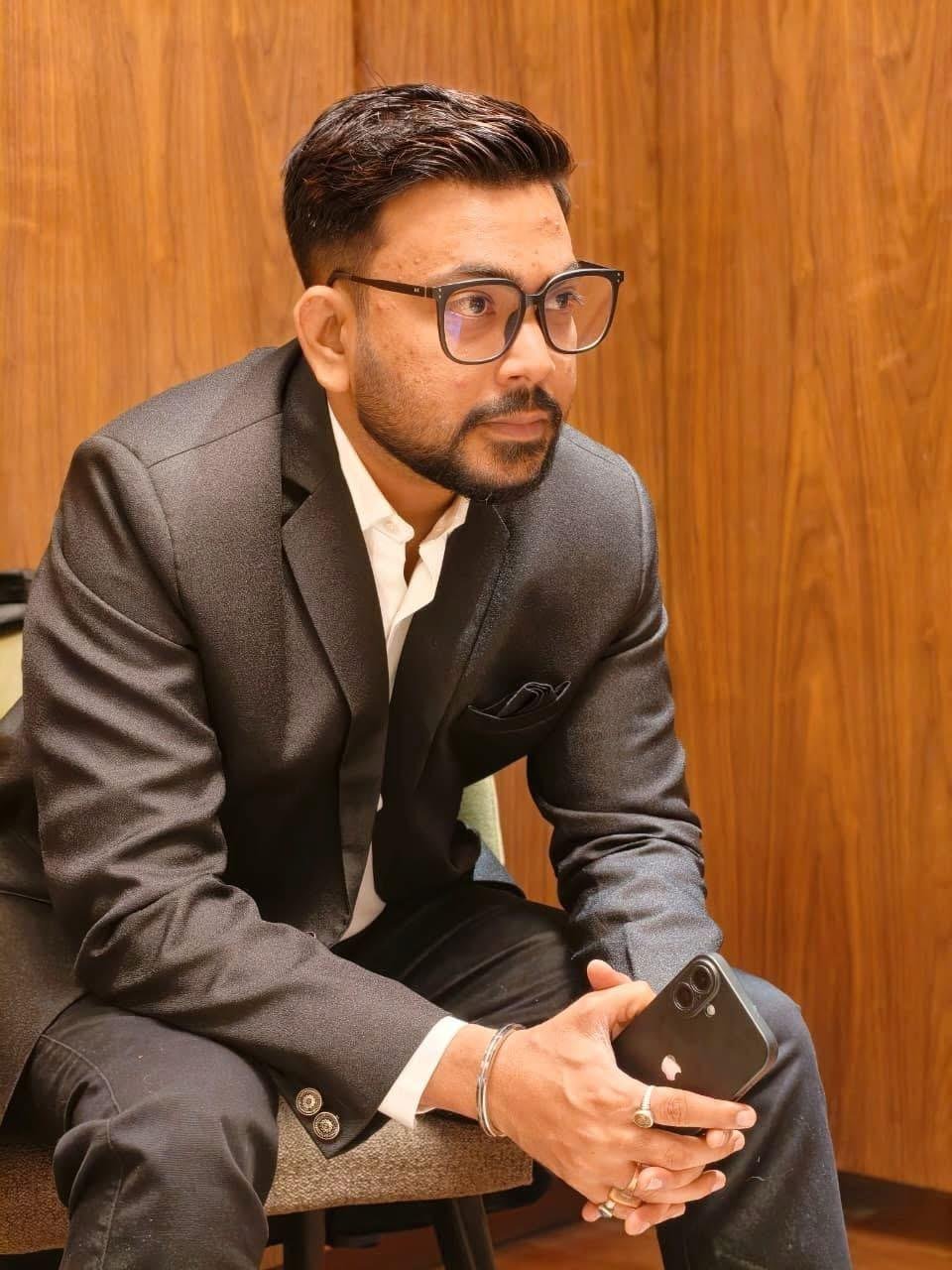 Soumendra Banerjee - Vedic Astrologer